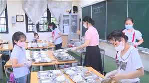 Đảm bảo chất lượng, an toàn bữa ăn bán trú cho học sinh