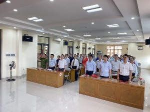 Đảng bộ phường Yết Kiêu Trao tặng Huy hiệu Đảng nhân dịp 19/5/2024